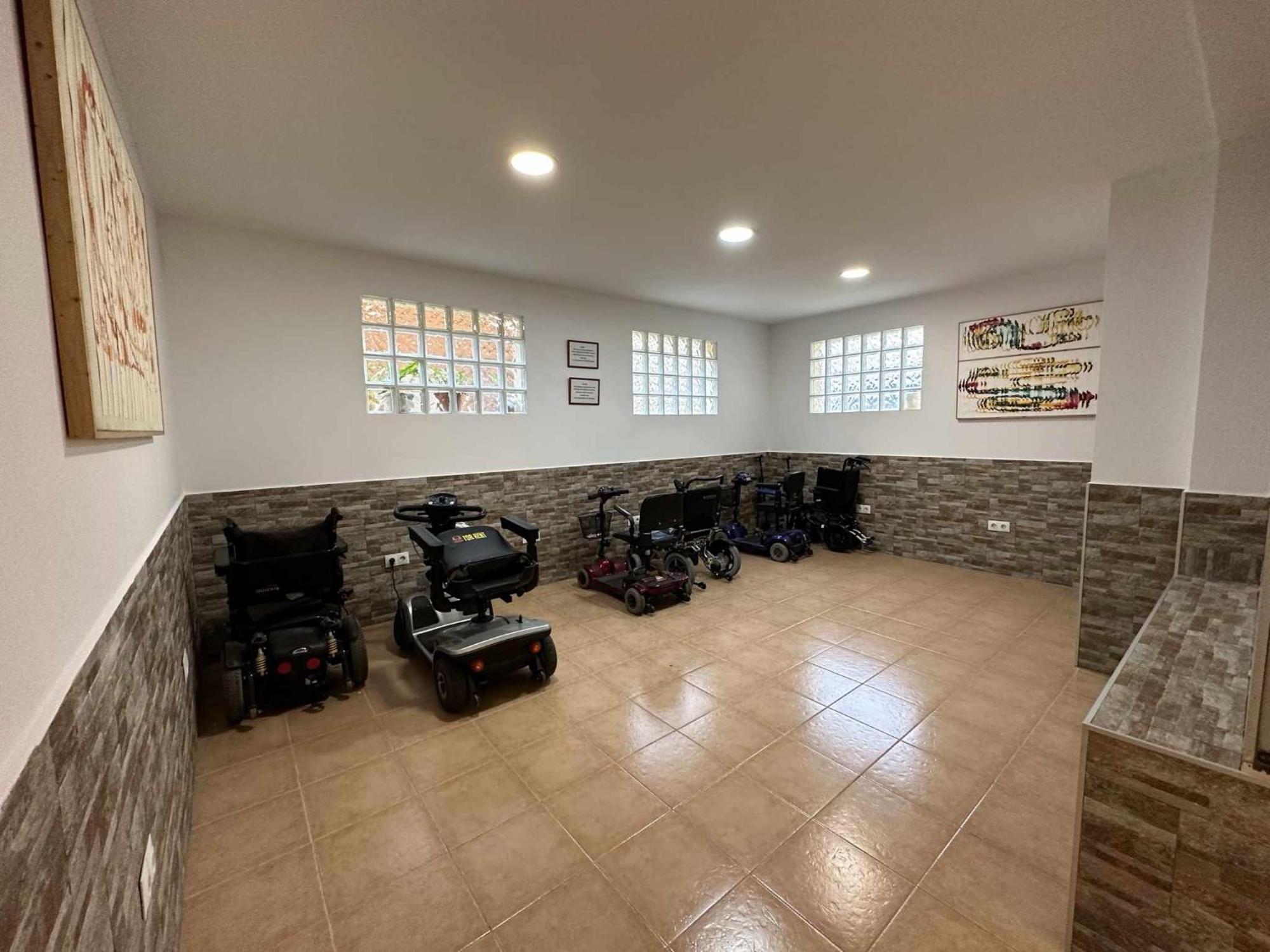 Estudio Pyr Privado Frente Al Puerto De Fuengirola Buitenkant foto