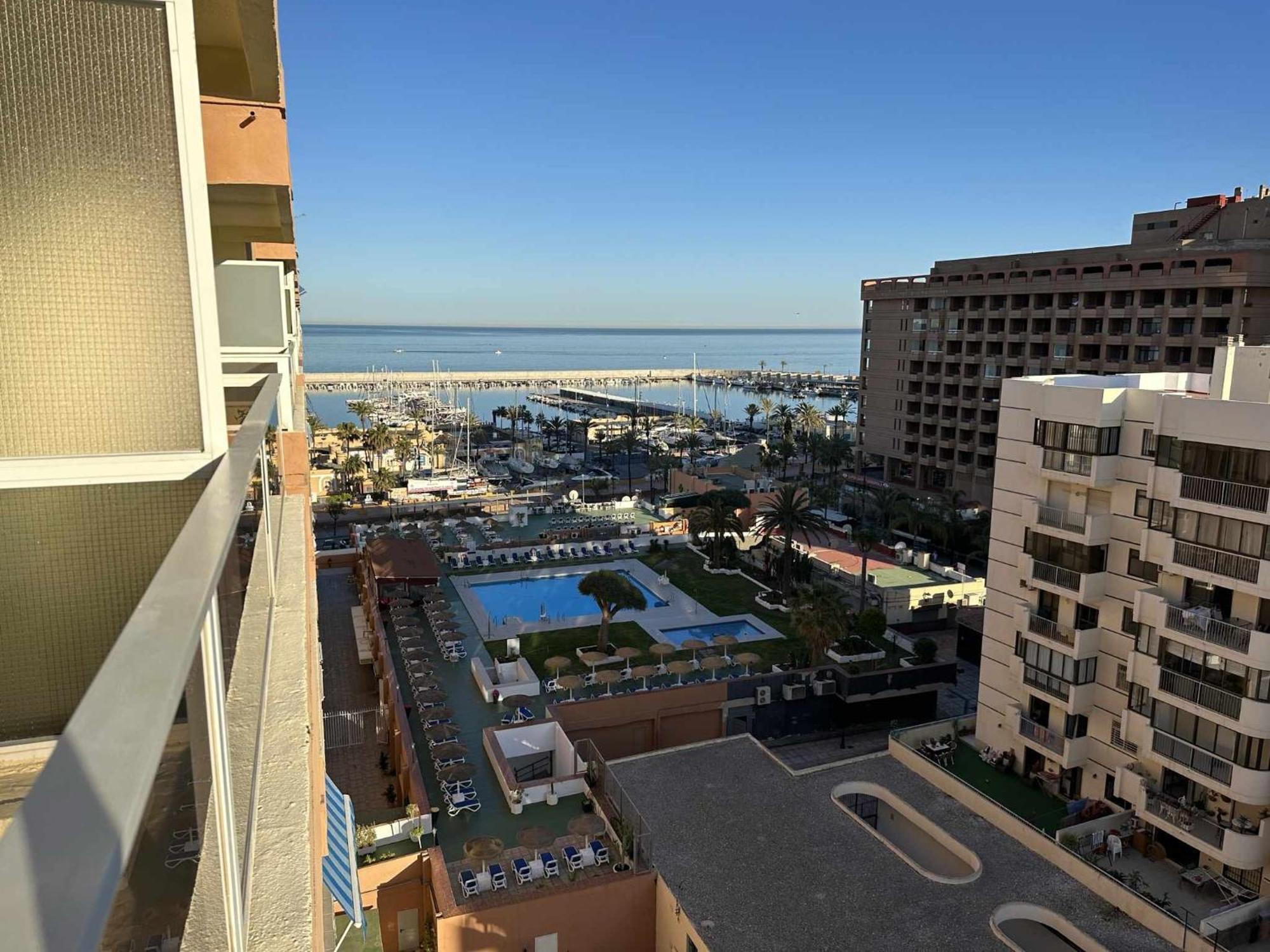 Estudio Pyr Privado Frente Al Puerto De Fuengirola Buitenkant foto