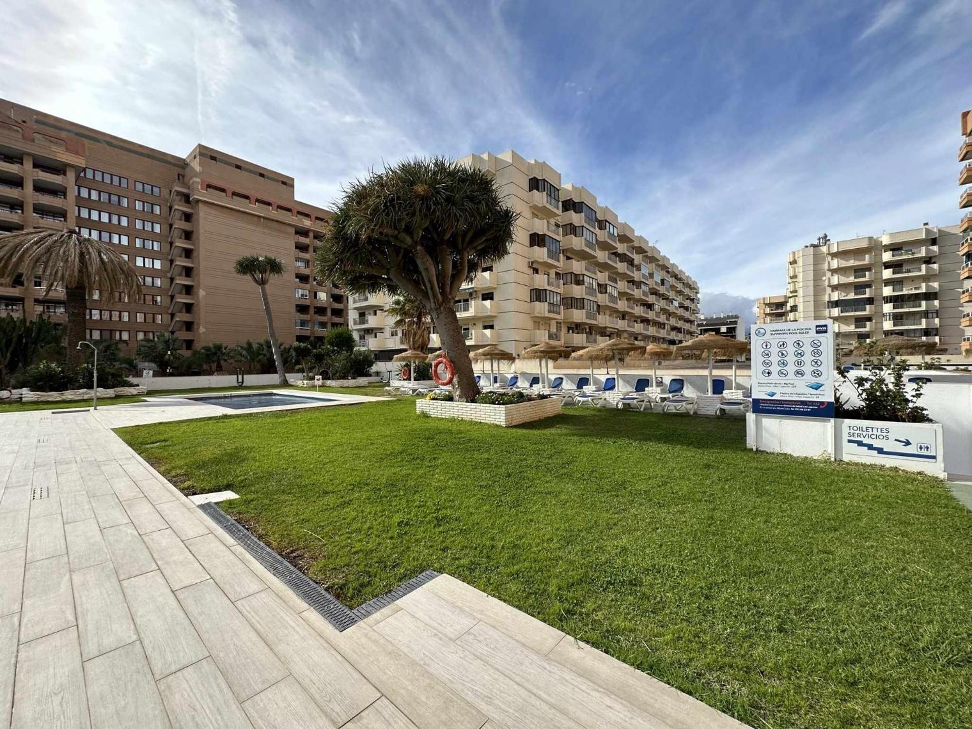 Estudio Pyr Privado Frente Al Puerto De Fuengirola Buitenkant foto